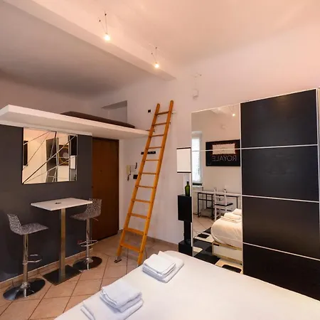 Lägenhet Loft In Tortona *